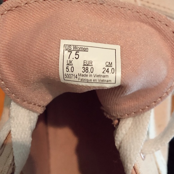 Baby Pink Old Skool Vans (7.5) - Picture 10 of 10